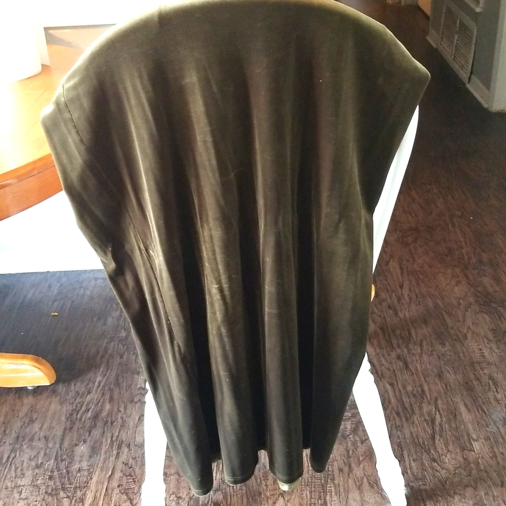 Max Studio green skirt